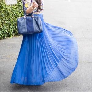 Bebe pleated maxi skirt